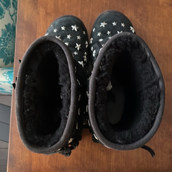 UGG & Jimmy Choo black fringe shearling star studded boots with original box - Picture 13 of 17